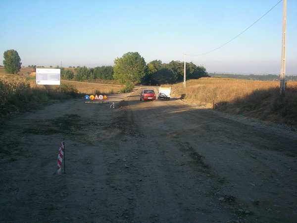 lucrari de aducere la cota str. Ion Creanga 1.jpg